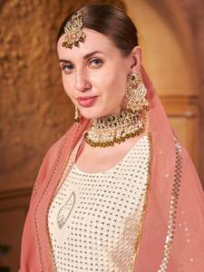 Robe de créateur ethnique pakistanaise Georgette brodée pour femmes, robe haute basse Salwar Kameez, mode pakistanaise - Product Image 3