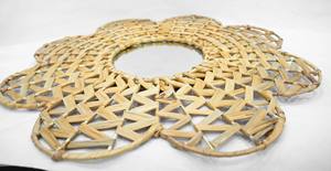 Espejo de pared de jacinto de agua tejido a mano para decoración del hogar Vintage de alta calidad en forma de flor estilo ecológico para mayoristas - Product Image 3