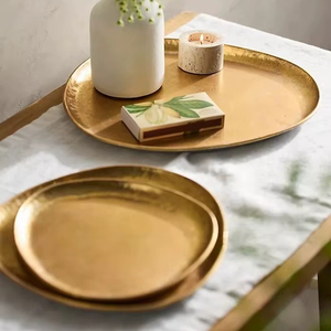 Juego de 3 bandejas de Ramadán chapadas en oro de aluminio fundido Shgape de huevo perfectas para cenas de lujo ampliamente utilizadas en hogares y Ramadán festivo - Product Image 1