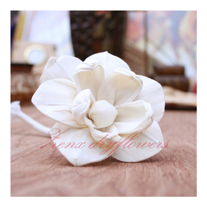 India Origin Eco-Friendly Sola Wood Handmade Premium Artificial Flowers for Christmas Halloween Home Decor Custom Sizes - Product Image 1