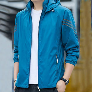 Veste respirante légère pour hommes Protection solaire Conception à capuche pour la course et les activités de plein air Haut décontracté à motifs géométriques - Product Image 1