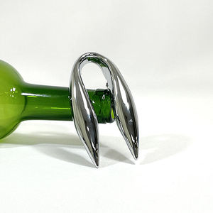 Removedor de corcho de botella de vino de acero inoxidable duradero y herramienta de corte de cápsula integrada - Product Image 3