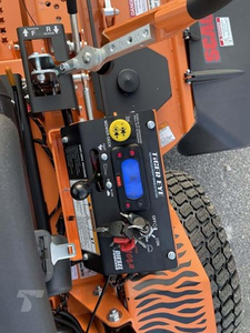 2026 SCAGg STTII-61V-25KBD Turf Tiger II Diesel Zero Turn Lawn Mower 25HP Kubota <b>Engine</b> 61 Inch Commercial Riding Mower for Sale - Product Image 6