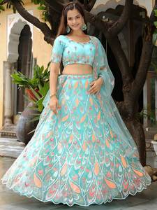 NOUVEAU DESIGNER LEHENGA FANRIC RAYON IMPRIMÉ EN SOIE LEHENGA AVEC UN DESIGN IMPRIMÉ - Product Image 4