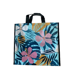 Sacs fourre-tout réutilisables avec logo personnalisé écologique PP et RPET tissé recyclables pour vêtements élégants, shopping ou cadeaux - Product Image 2