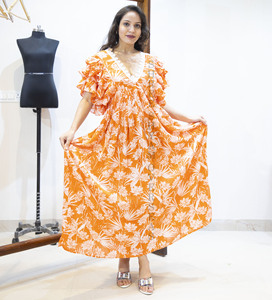 ชุดเดรสยาวพิมพ์ลายผ้าเรยอนหรูหราสำหรับฤดูร้อนแขนดีไซน์เนอร์และลูกไม้ใส่ทำงานรีสอร์ทฤดูร้อน - Product Image 3