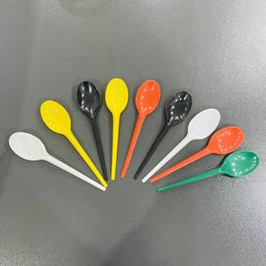 Cuillères en plastique jetables à long manche de style moderne à bas prix pour les fêtes, les soupes, les restaurants, la restauration rapide, cuillères à café colorées - Product Image 1