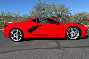 CHEVROLET CORVETTE STINGRAY COUPE 2025 USADO, VOLANTE A LA IZQUIERDA/DERECHA - Product Image 2