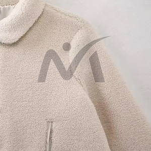 Veste polaire ultra-chaude pour femmes doublée de Sherpa avec capuche confortable et poche kangourou-Le choix ultime pour une utilisation élégante et quotidienne - Product Image 5