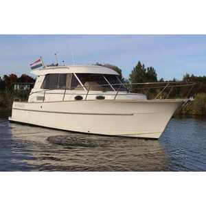 Yate de Lujo Dufour Elite 31 ACM con Motor de 230 CV y 9.4 m de Eslora para Aventuras Acuáticas - Product Image 1