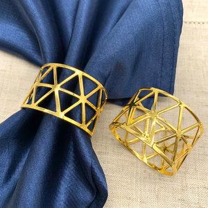 ที่ใส่กระดาษเช็ดปากโลหะสีทองหรูหราอุปกรณ์ตกแต่งโต๊ะดีไซน์เรขาคณิตกลวงสำหรับงานแต่งงานและงานเลี้ยงโรงแรม - Product Image 5