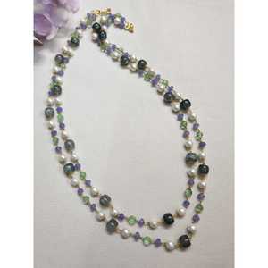 Collier de perles à double couche de pierres précieuses Chaîne longue Perle blanche Perle verte violette Bijoux de mode pour femmes - Product Image 1