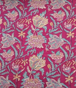 Tissu en coton imprimé Bloom de haute qualité matériau doux léger parfait pour les robes chemises jupes hauts et mode d'été à la mode - Product Image 2