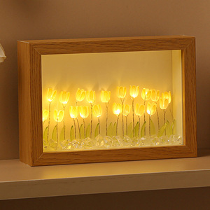 Lampe de table avec cadre photo 6 pouces en forme de tulipe 3D LED faite à la main pour la décoration de chambre de nuit, cadeau de fête, paysage de table, ambiance - Product Image 5