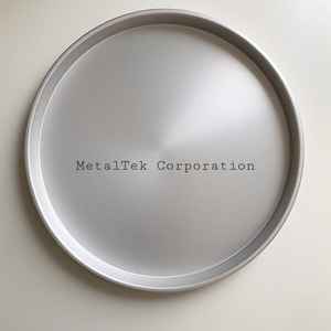 Bandeja de servicio redonda de aluminio, uso multiusos, diseño moderno, restaurante, decoración de comedor para el hogar, plato de mesa, bandeja de Metal para hornear - Product Image 1