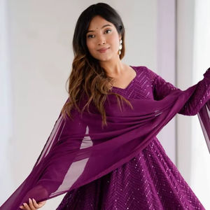 Vestido de Fiesta Vintage Indio/Pakistaní, Pent Dupatta, Georgette Puro Suave y Pesado, Largo hasta el Suelo, Sin Arrugas, Diseño VISHNU K para Mujer - Product Image 1