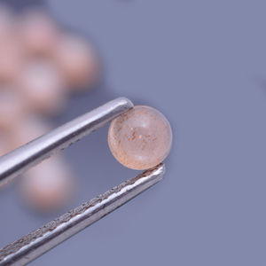 Lote de 25 Piedras Preciosas de Piedra Lunar Melocotón Natural, Cabujón Redondo de 3 mm, Grosor de 2.4 mm, 4.3 Quilates, Venta Iroc, Piedras Preciosas Sueltas de Alta Calidad - Product Image 2