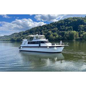 Barco de Pesca Deportiva Usado Pluckebaum 60 de 1997 con Motor Doble Caterpillar, de Fibra de Vidrio, 30-35 Nudos, para Transporte por Río - Product Image 5