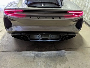 2024 Lotus Emira V6 première édition coupé lumière intérieur cuir boîte de vitesses manuelle Turbo R18 aluminium alliage certifié propre assez utilisé - Product Image 6