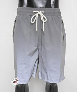 กางเกงขาสั้นผู้ชายแบบพรีเมี่ยมสีทึบโพลีเอสเตอร์100% สีสะท้อนโลโก้ตามสั่งคอลเลกชั่นฤดูร้อนขายส่งจากไฮสตรีท - Product Image 5