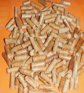 Vente en gros de granulés de bois de hêtre biomasse granulés de bois pour barbecue fumoir grils à granulés forme de briquette 6mm de diamètre emballés dans un sac - Product Image 4