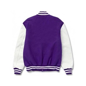 แจ็กเก็ตทีมเบสบอลสีล้วนแบบเรียบแขนเสื้อหนังขนแกะสำหรับผู้ชาย - Product Image 2