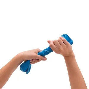 Serviette de sport personnalisée avec support pour bouteille pour athlètes et passionnés de fitness - Product Image 3