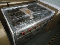 Kompor 6 Tungku dengan Oven Listrik dan Lemari Gas Profesional Dapur Industri Komersial Koki Dapur Bekerja Menggunakan