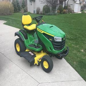 Tracteur de pelouse John Deere S240, moteur 4 temps 125cc, moteur électrique 12V 1200W, garantie 2 ans, travaux de pelouse intensifs - Product Image 5