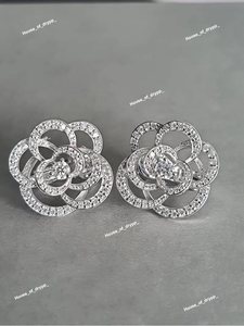 ต่างหูเงินประดับดอกไม้ ดีไซน์วงกลมซ้อนหรูหรา ประดับเพชรโมอิสซาไนต์ระยิบระยับ สำหรับผู้หญิง สวมใส่ได้ทุกวัน - Product Image 3