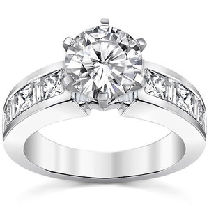 Anillo de Compromiso SHREYA DIAM con Moissanita Blanca Plateada, Corte Brillante, Engaste de Garras, Piedras Laterales en Canal, Certificado IGI, Clásico - Product Image 2