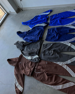 Survêtement évasé noir personnalisé pour hommes Pantalon empilé avec poches pour femmes Streetwear Ensemble 2 pièces pour unisexe - Product Image 6