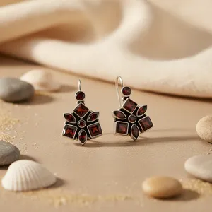 Boucles d'oreilles pendantes en argent 925, motif fleur de grenat et diamant, style religieux tendance pour mariages, fêtes, bijoux pour femmes, cadeau - Product Image 1