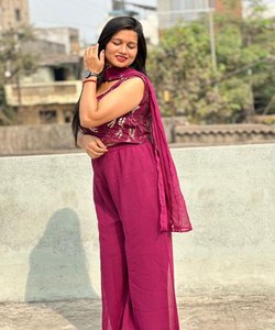 Ropa nupcial de tendencia Banarasi Saree: Haga que su día especial sea aún más memorable con nuestro exquisito Sari Banarasi. - Product Image 6