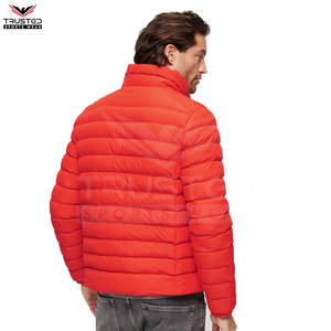 Veste en toile rembourrée matelassée avec logo personnalisé de haute qualité pour hommes veste d'hiver à motif de camouflage Offre Spéciale avec logo avant - Product Image 2