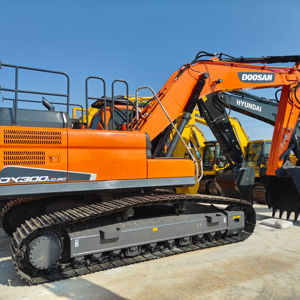 Original Doosan DX300 rendimiento excepcional y bajo precio usado Doosan DX300 para la venta - Product Image 1