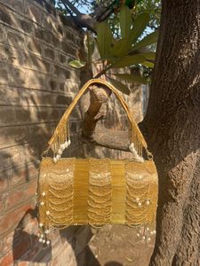 Sac à main élégant brodé de perles de créateur Sac à main de mariage et de fête fait à la main de meilleure qualité pour les femmes un accessoire de luxe chic - Product Image 4