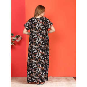 Robe de nuit longue à manches courtes Evolve pour femme, en tissu tissé doux, avec poche latérale et broderie au col - Product Image 1