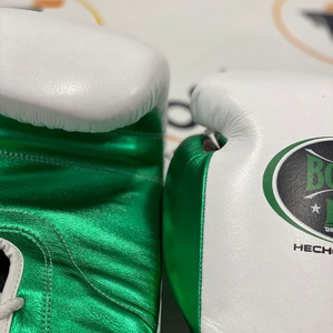 Gants de boxe personnalisés NO BOXING NO LIFE vert/rouge/blanc, en cuir véritable, pour entraînement et Muay Thai, pour hommes. - Product Image 4