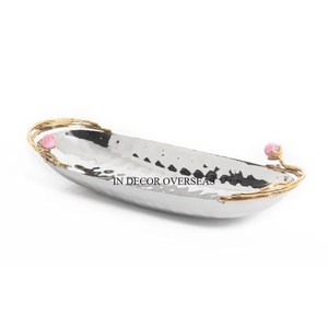 Juego de metal de calidad superior con recubrimiento en polvo de color blanco de alta demanda de 2 bandejas de servicio de centro de mesa con diseño elegante - Product Image 6