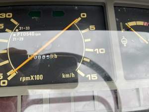 Tracteur d'occasion avec moteur diesel 4 cylindres, direction assistée, prise de force 540/1000 tr/min, attelage 3 points, à vendre - Product Image 4