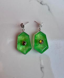 Peridoto de Plata de Ley 925 con Zafiro Amarillo Pendiente hecho a mano Hermoso pendiente de mujer. - Product Image 2