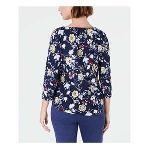 Charter Club Top casual da donna con scollo a barchetta e maniche a 3/4 con stampa floreale, blu, taglia grande - Product Image 2