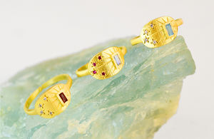 Anillo fino de Plata de Ley 925 con corte de pera peridoto piedra preciosa diseño de ajuste de punta regalo de boda de moda para fiestas - Product Image 2