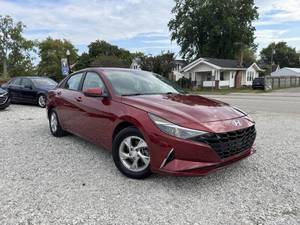 Hyundai Elantra SE 2023 usado en venta a bajo precio - Product Image 1