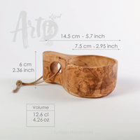 Mug en bois d'olivier artisanal ArtisRaw, gravé sur mesure, artisanat tunisien, modèle Dt015