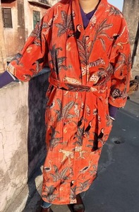 ชุดกิโมโนยาวผ้ากำมะหยี่สีส้มของผู้หญิงชุดนอนแบบผูกเชือกนุ่มพิมพ์ลายสัตว์ชุดใส่อยู่บ้านทรงเข้ารูปสไตล์วินเทจไซส์ฟรีไซส์ - Product Image 3