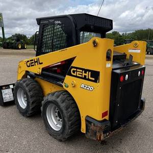 รถตักล้อยาง GEHL R220 สำหรับขาย - Product Image 3