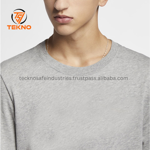 Camiseta de lujo de algodón pesado hecha a medida Logotipo de impresión personalizado cuello redondo Camiseta en blanco Streetwear camiseta de gran tamaño para hombres - Product Image 4
