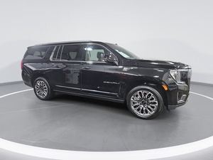 GMC Yukon Xl Denali Ultimate 2024, transmission automatique, transmission intégrale, caméra de recul, moteur intelligent, galerie de toit en alliage d'aluminium, conduite à gauche - Product Image 4